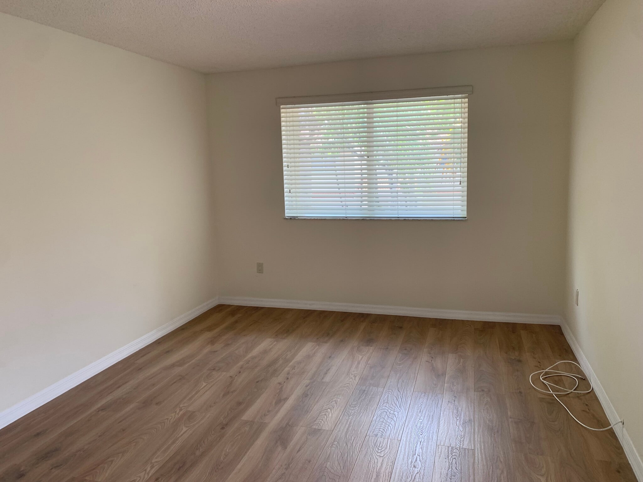 Building Photo - 4447 NW 98th Ave