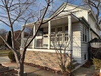 Building Photo - Fully Furnished Beautifully Restored Vinta...
