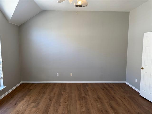 Building Photo - 1329 Bent Tree Dr