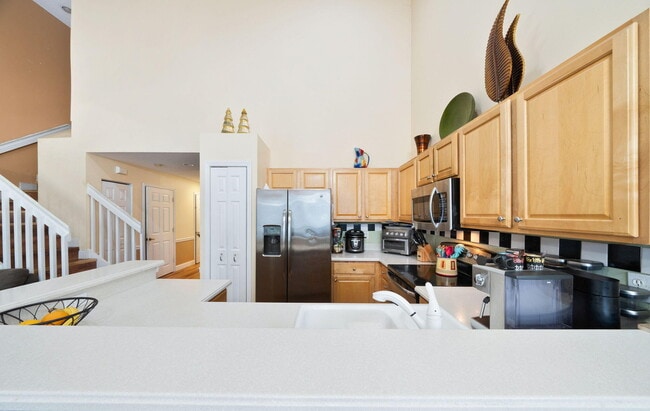 Building Photo - 10569 Pelican Dr