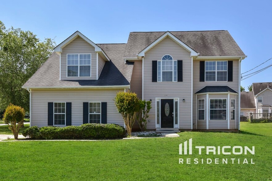 Primary Photo - 2338 Briar Knoll Rd