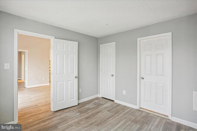 Building Photo - 12901 Churchill Ridge Cir