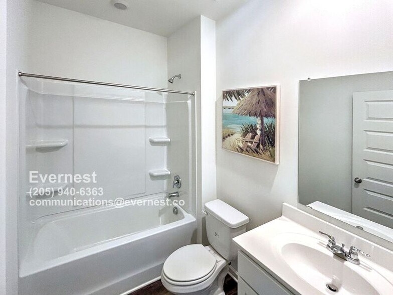 Building Photo - 1301 Chelsea Pk Trl