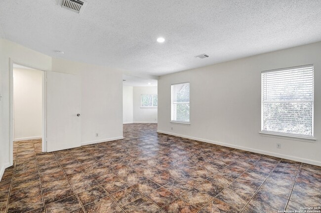 Building Photo - 10211 Windstone Creek