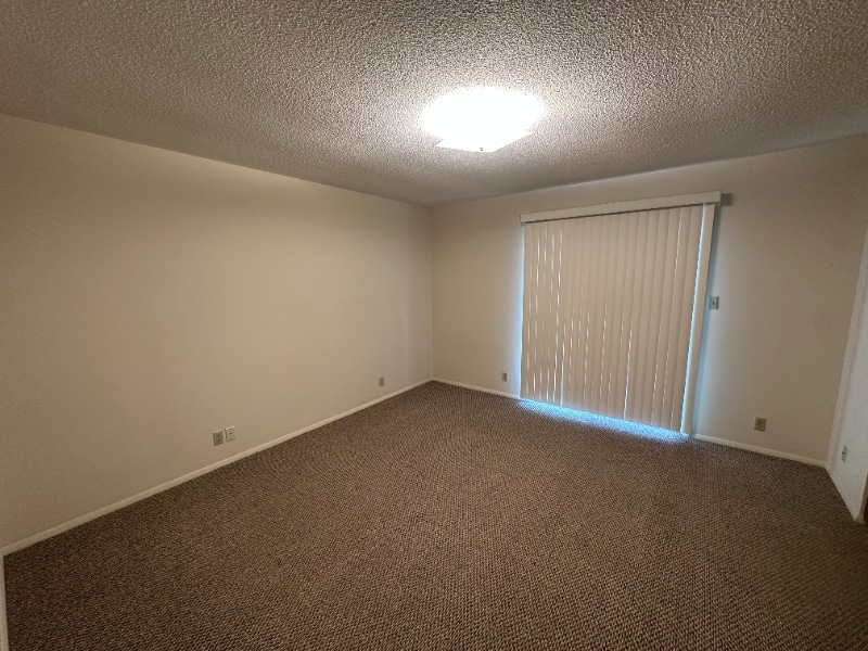 Building Photo - 622 Cumberland Dr