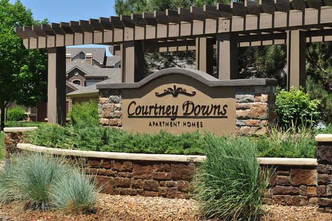 Welcome to Courtney Downs Apartments - Courtney Downs Apartment Homes