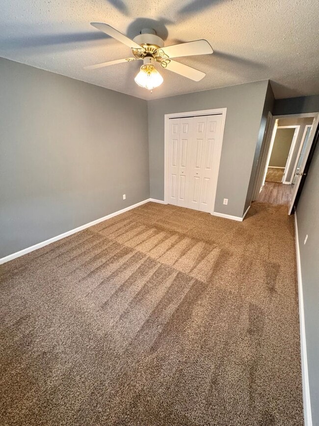 Building Photo - Available Now -110 Commons Drive
