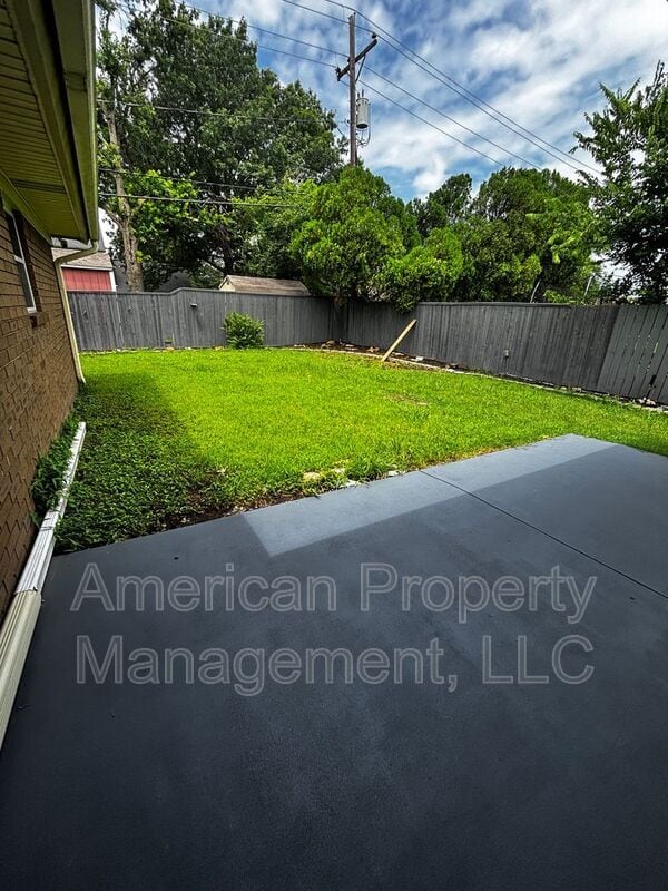 Building Photo - 5228 S 75th E Ave
