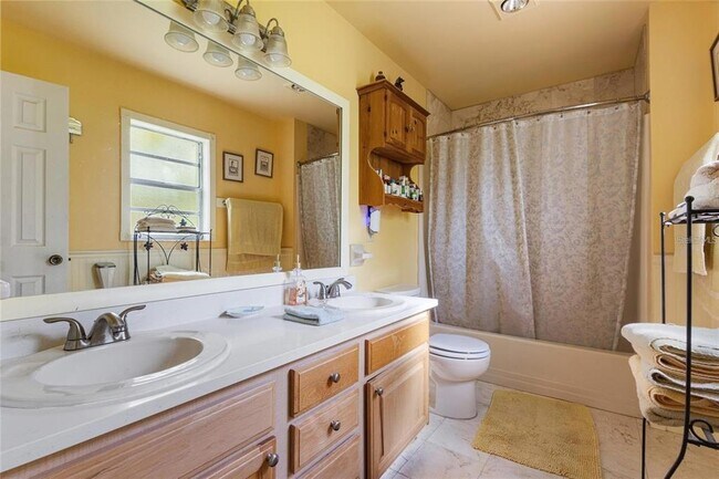 Building Photo - 17877 C R 378