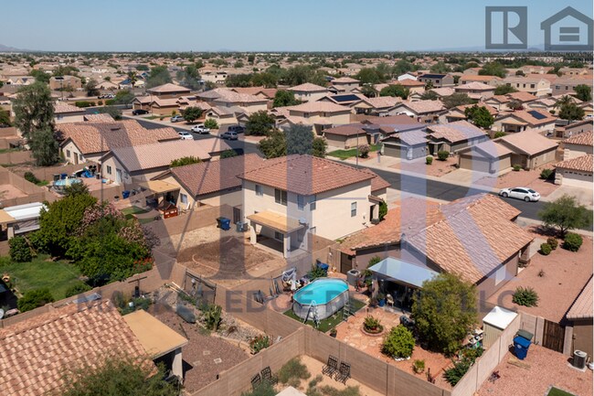 Building Photo - 4Bed/2Bath Home in El Mirage! $199 MOVE-IN...