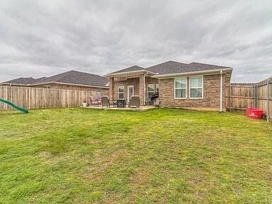 Building Photo - 18605 Cantar Dr