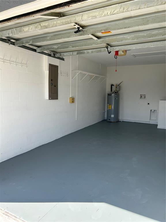Building Photo - 1515 Silktree Ct
