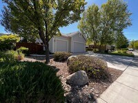 Building Photo - Must See! 3/2/3 Home in Minden, Winhaven n...