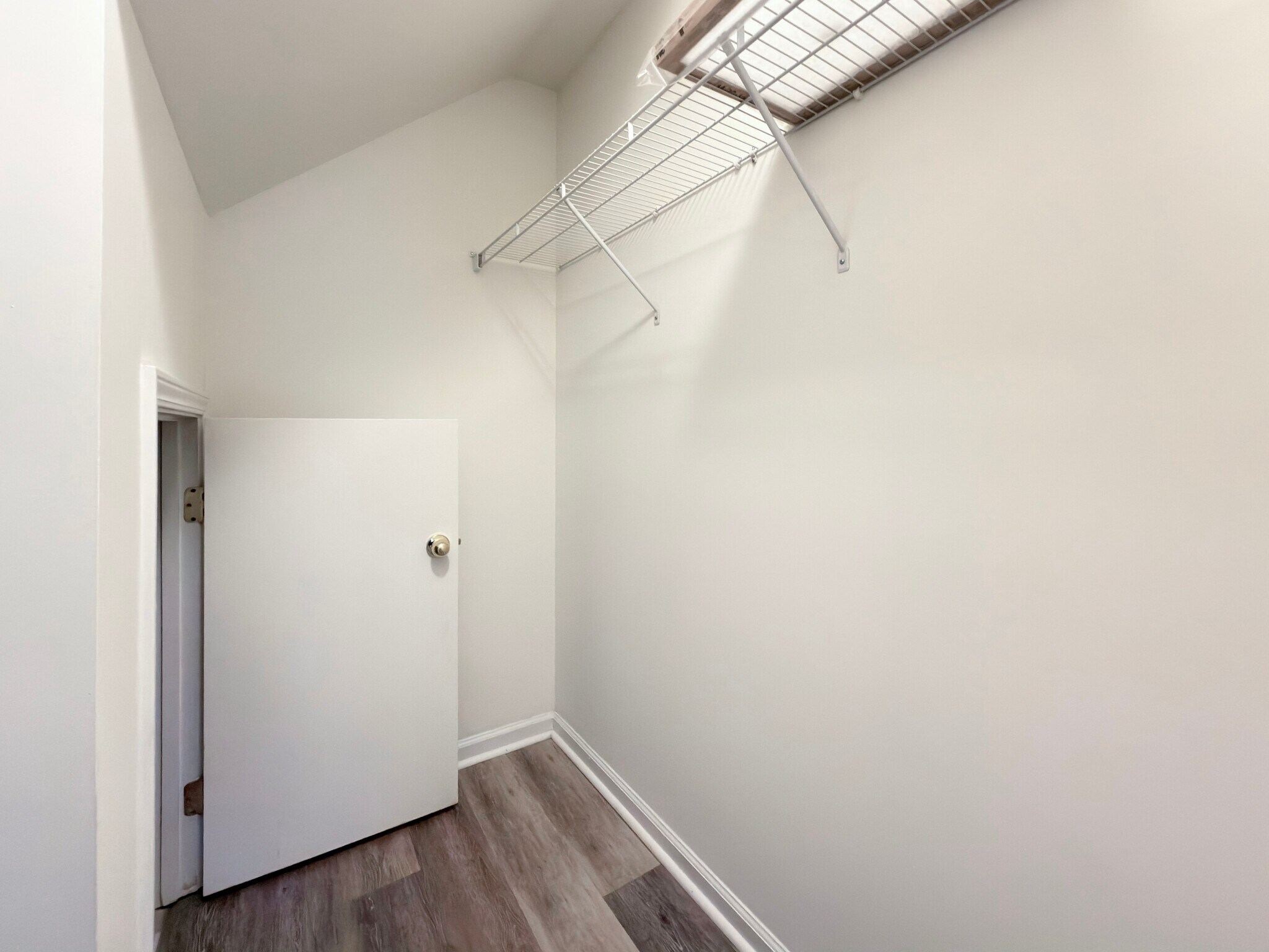 Building Photo - 3021 Barrymore St
