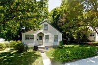 Building Photo - 810 Progress St NE