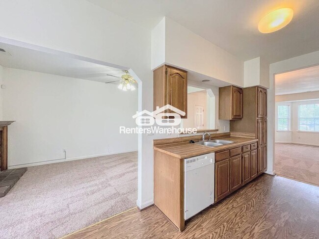 Building Photo - 5623 Rivermill Cir
