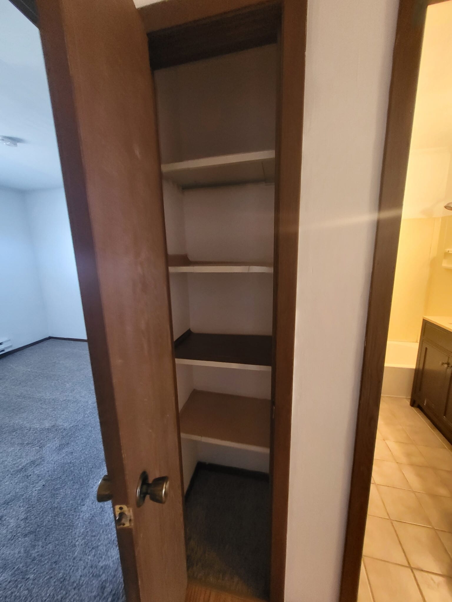 Building Photo - 1525 Norway Ln