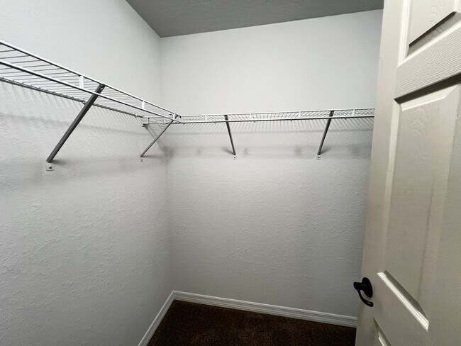 Building Photo - Beautiful 3 Bedroom, 2 Bathroom Home in Ocala!!