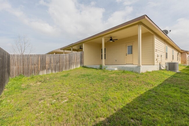 Building Photo - 218 Ragsdale Way