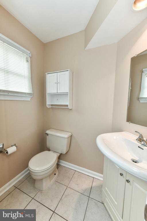 Building Photo - 12856 Mill Brook Ct