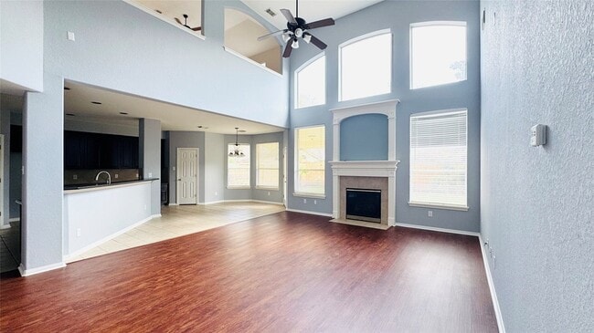 Building Photo - 3218 Oak Cliff Ln