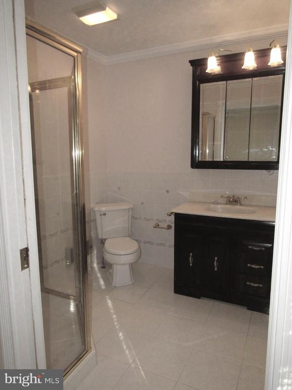 Building Photo - 29181 Pin Oak Way