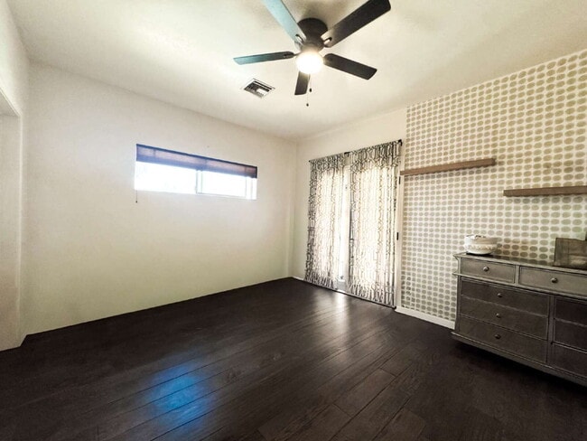 Building Photo - "Mesa Del Sol 3 Bedroom Home with a Pool a...