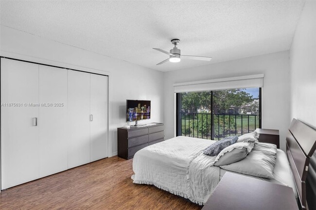 Building Photo - 9931 Costa Del Sol Blvd