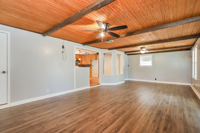 Building Photo - 5103 Redding Dr