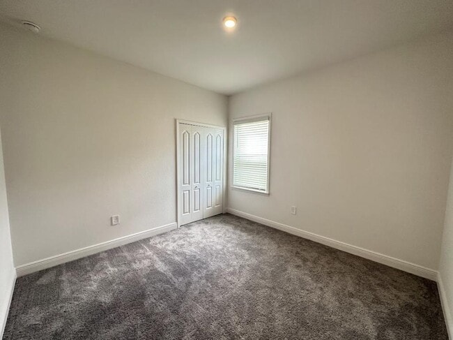 Building Photo - 8808 Cascade Price Cir