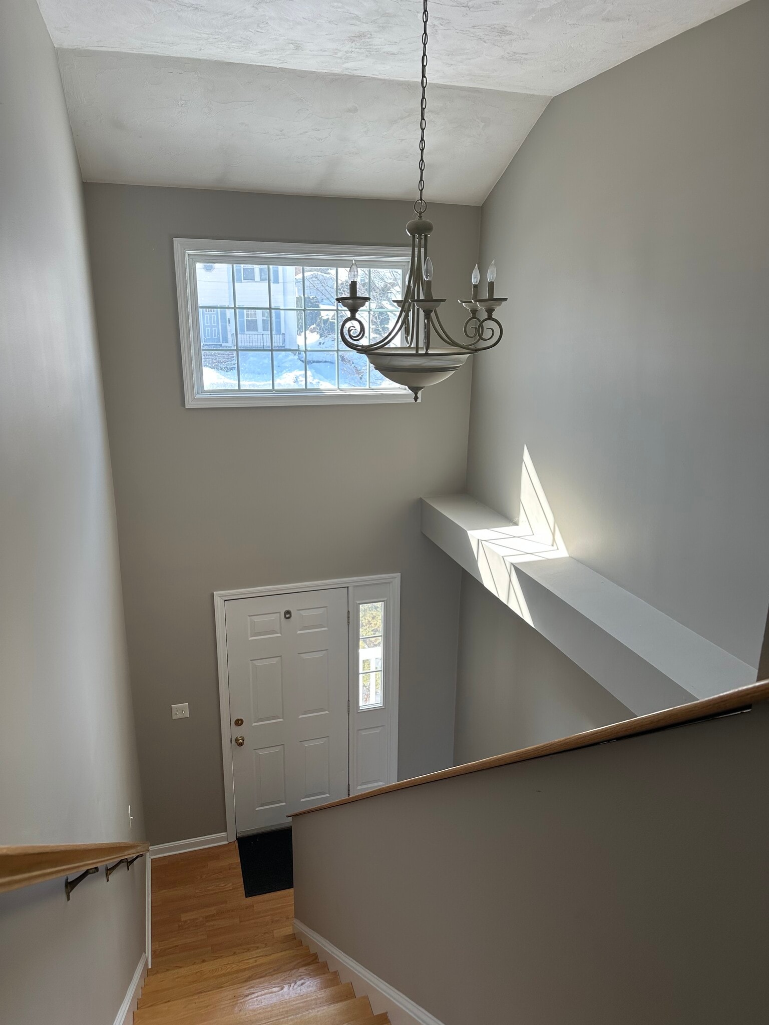 Foyer Rear - 188 Middle St