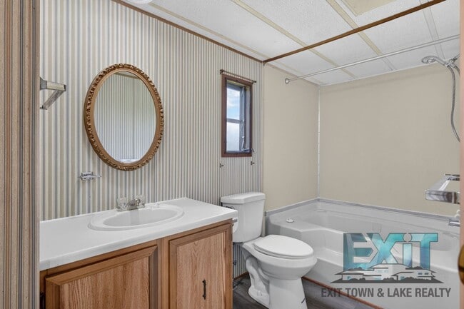 Building Photo - 4734 Gasburg Rd