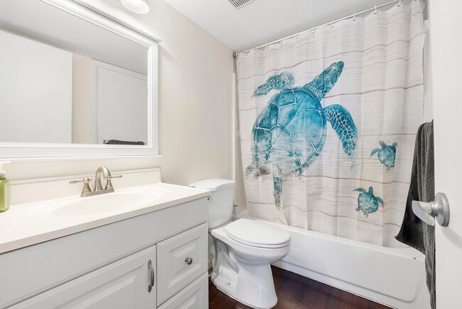 Building Photo - 125 Shore Ct