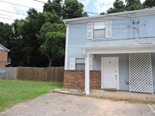 Primary Photo - 7702 Kipling St