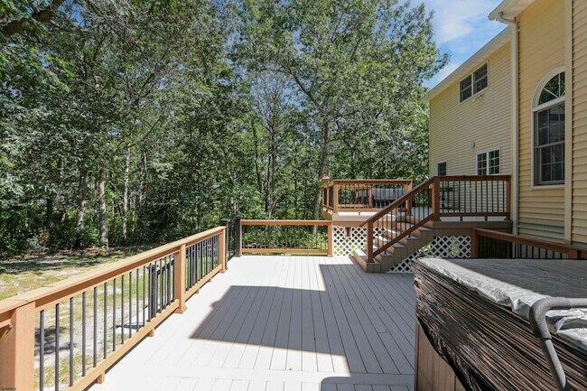 Building Photo - 113 Lighthouse Ln