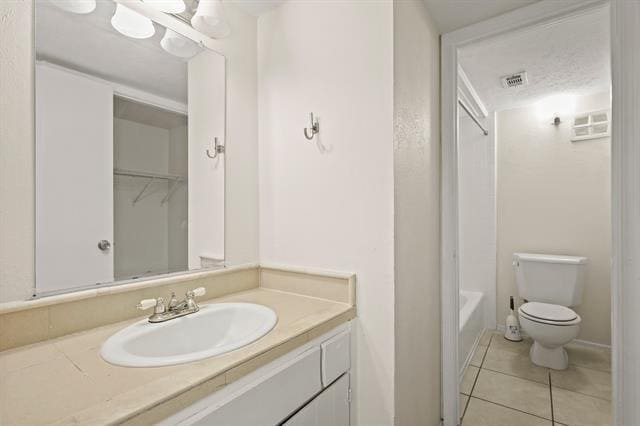 Building Photo - 2211 Salem Dr