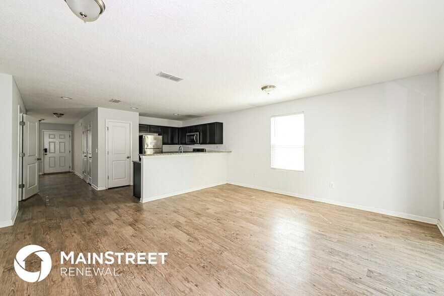 Building Photo - 548 Eiseman Wy