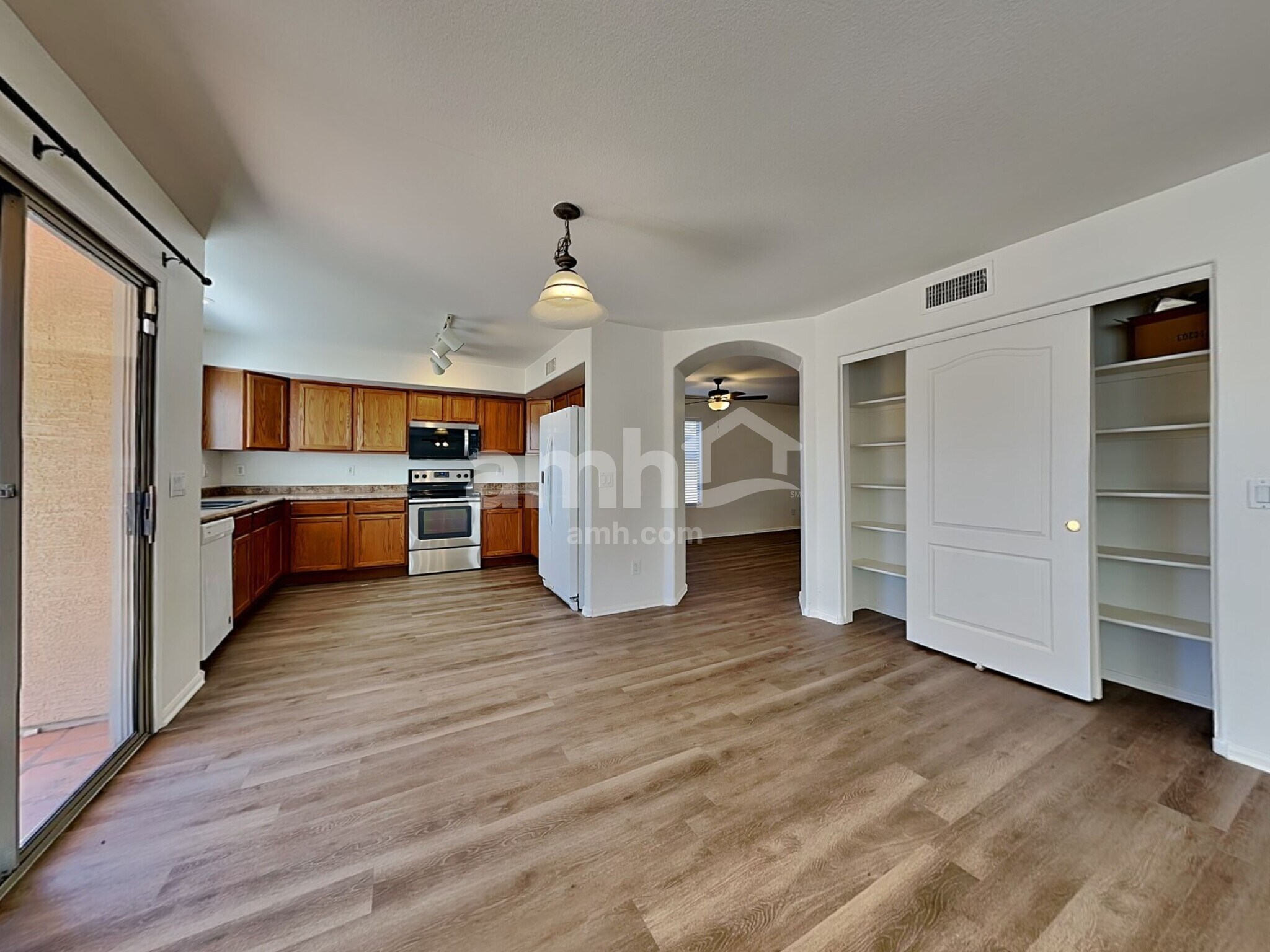 Building Photo - 6132 S Black Hills Way
