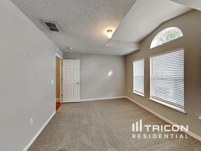 Building Photo - 30127 Rattana Ct