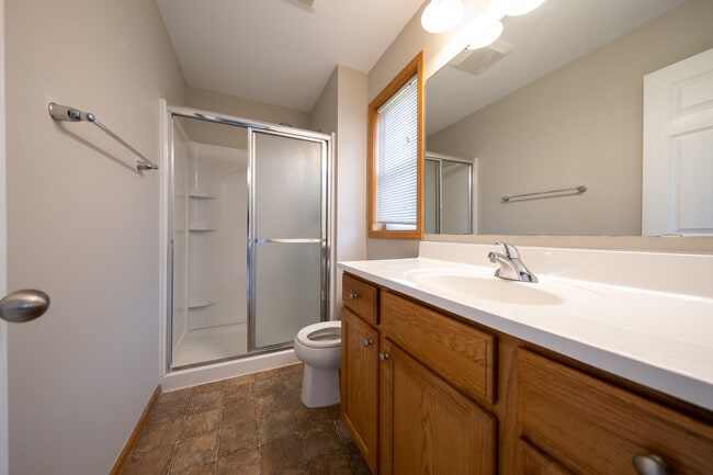 Building Photo - 15241 Spring Brook Terrace