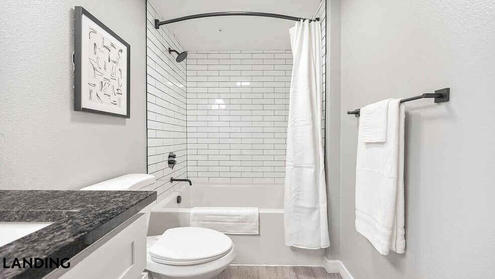 Building Photo - 901 Colorado Blvd