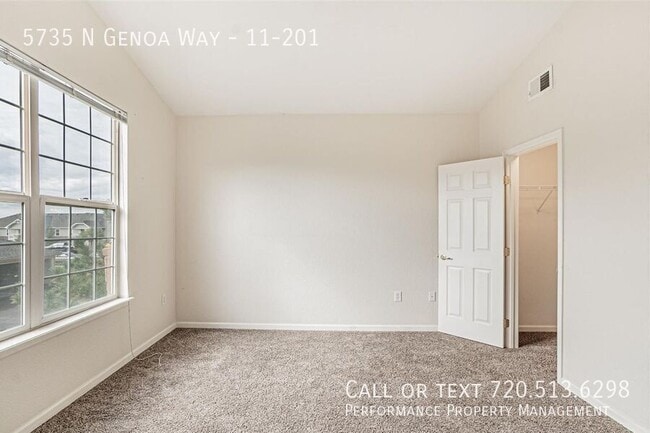 Building Photo - 5735 N Genoa Way