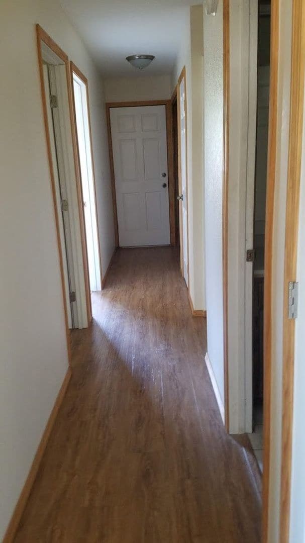 Building Photo - Cute 3 bedroom in Dinuba