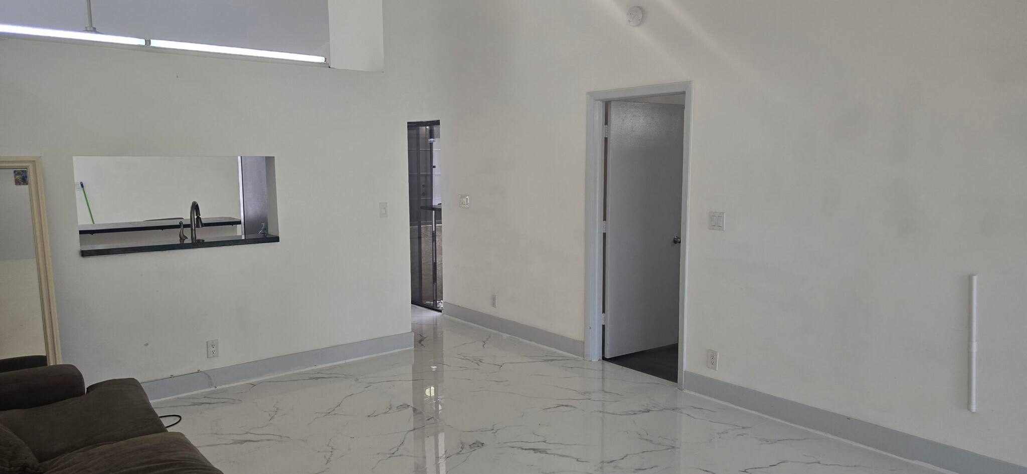 Building Photo - 5161 NW 11th Ln