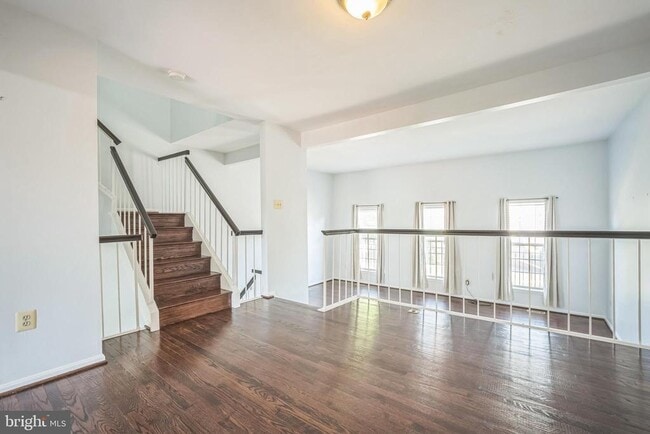 Building Photo - 44022 Gala Cir