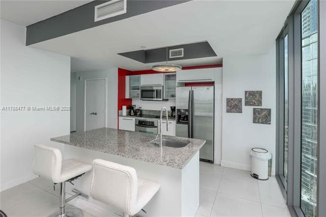 Building Photo - 888 Biscayne Blvd