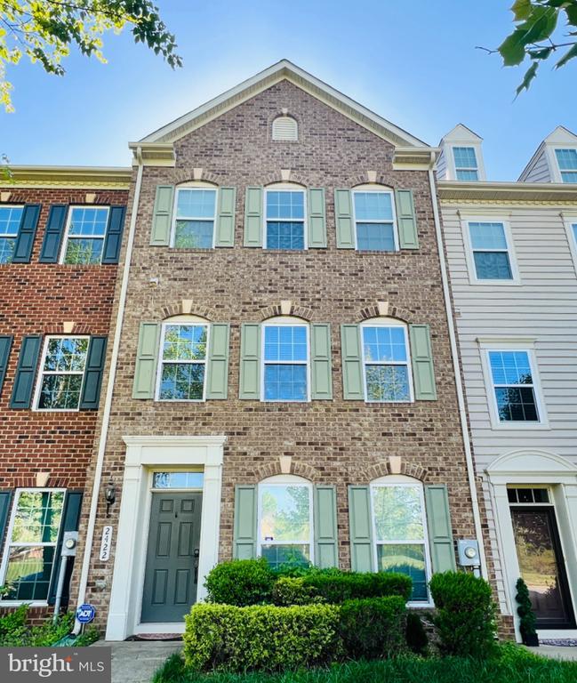 Building Photo - 2422 Baileys Pond Rd