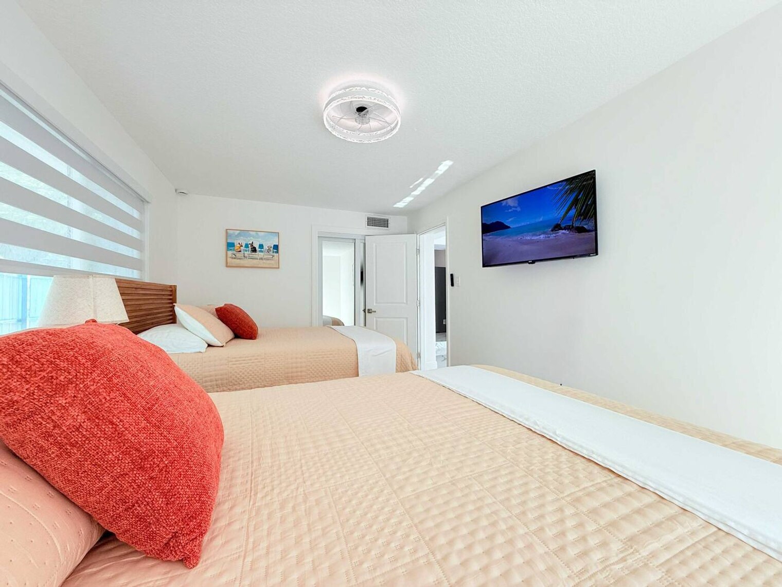 Building Photo - 2013 NW 12th Ave