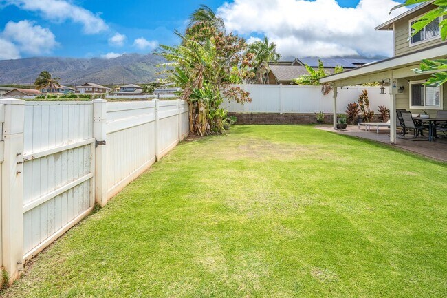 Building Photo - Waikapu Gardens 4 Bed/3 Bath, Beautiful Ho...