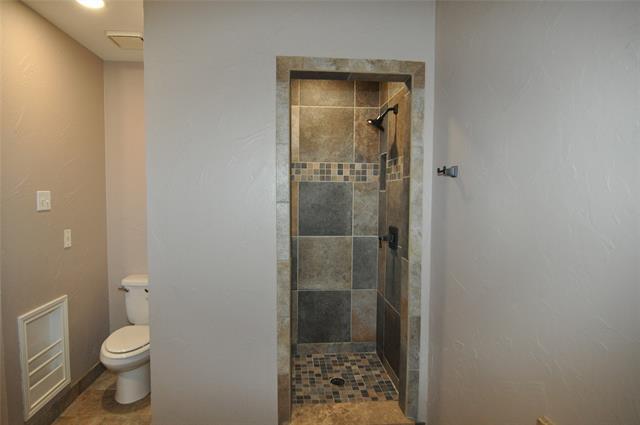 Building Photo - 3508 Lily Ln